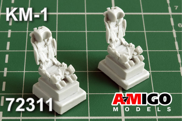 AMG 72311  дополнения из смолы  Катапультное кресло КМ-1, 2 шт., для МиГ-21/-23/-25/-27  (1:72)
