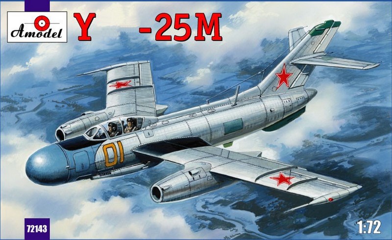 72143   авиация  Я-25М (1:72)