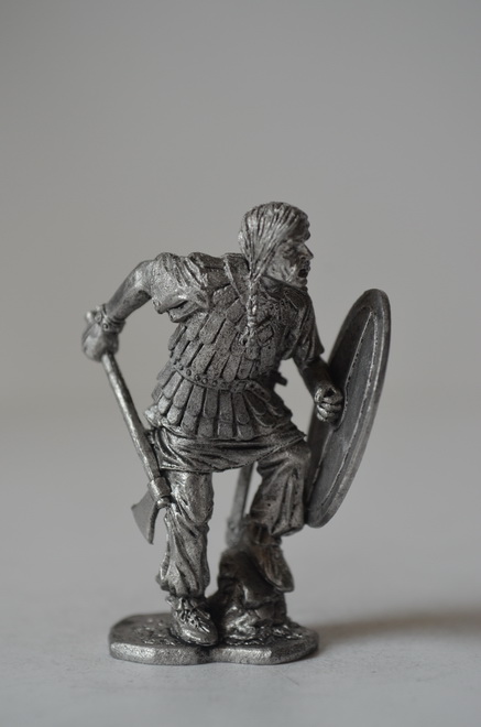 085 A  миниатюра  Кельт, 5в до н.э.