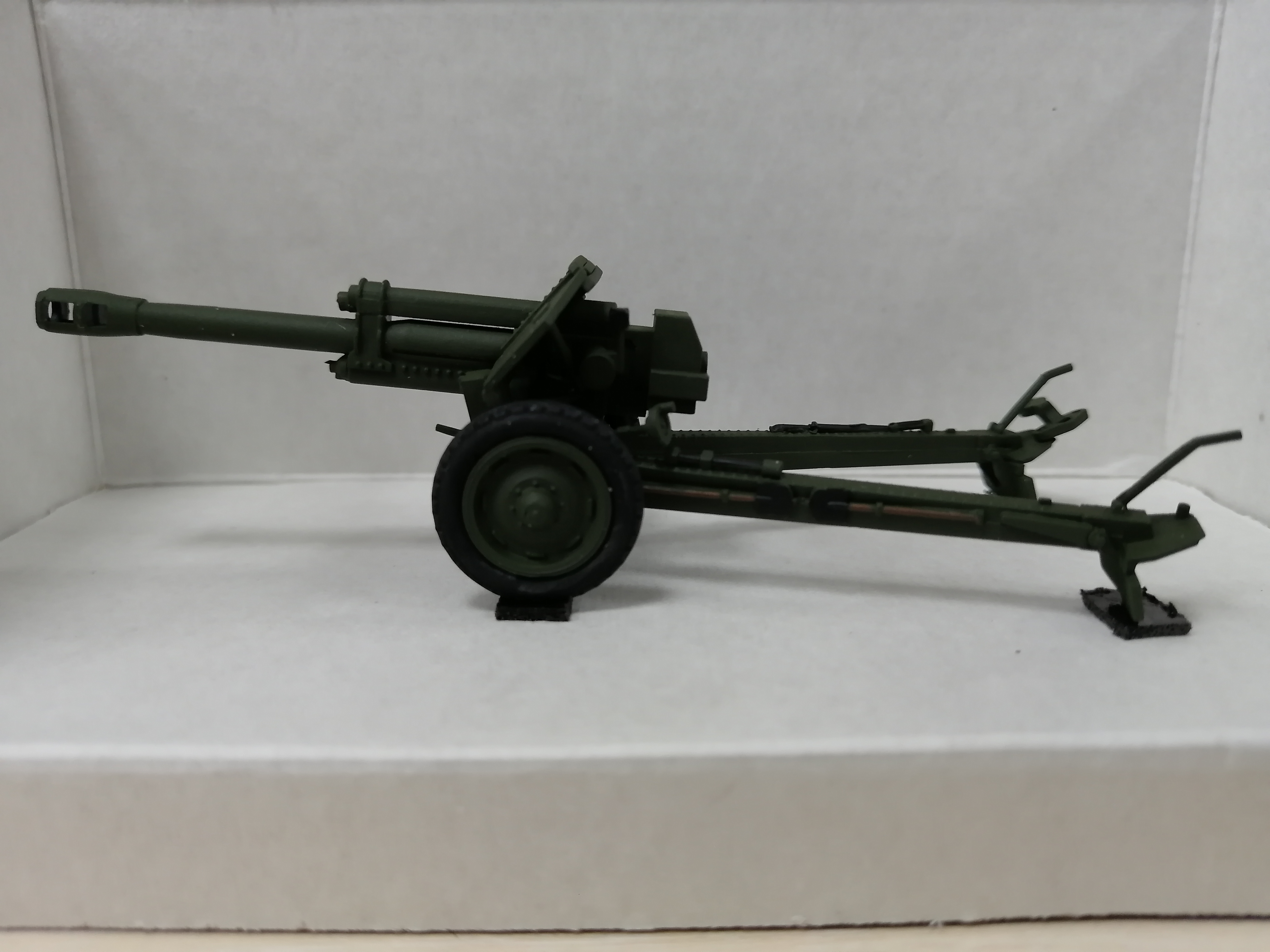SA220  техника и вооружение  152-mm D-1  (1:72)