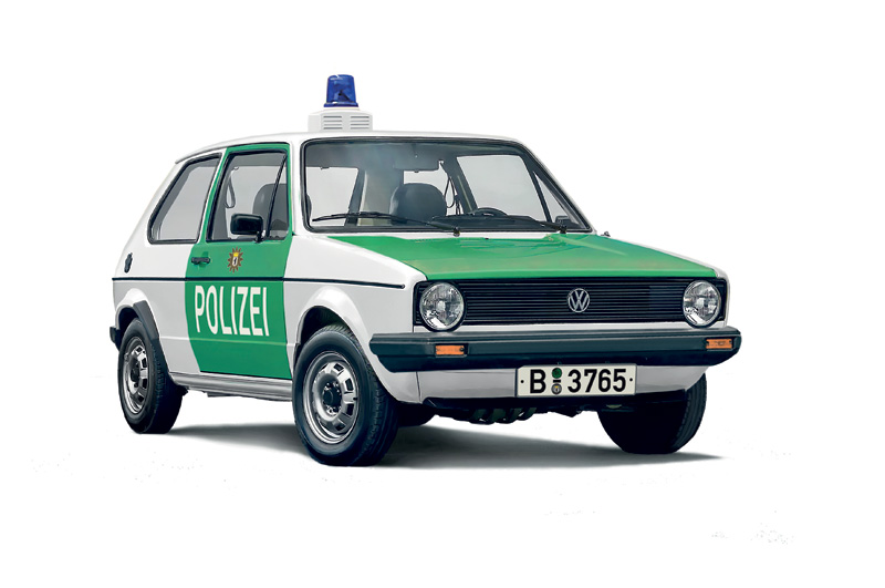 3666  автомобили и мотоциклы  VW Golf Polizei  (1:24)
