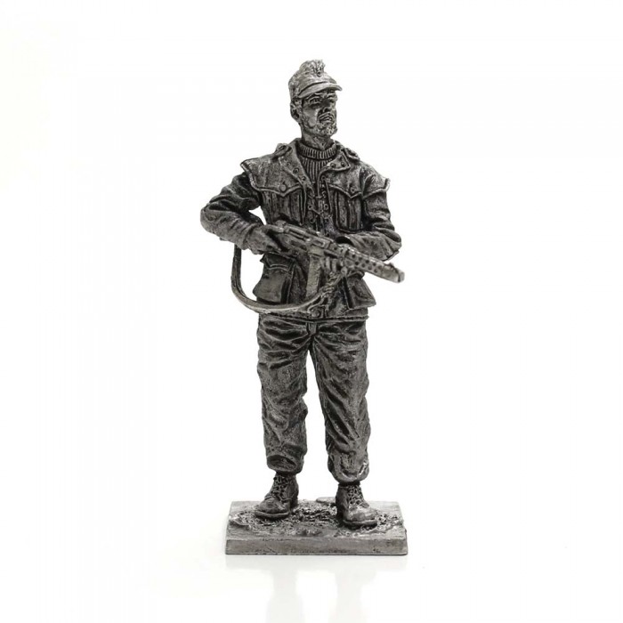 111 M  миниатюра  Милиционер национальной гвардии, Италия 1943-45