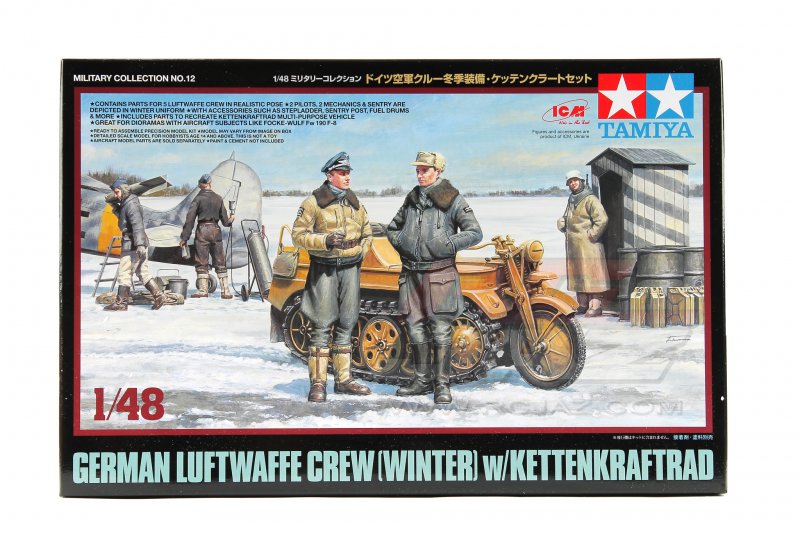 32412  техника и вооружение  German Luftwaffe Crew (Winter) w/ Kettenrad  (1:48)
