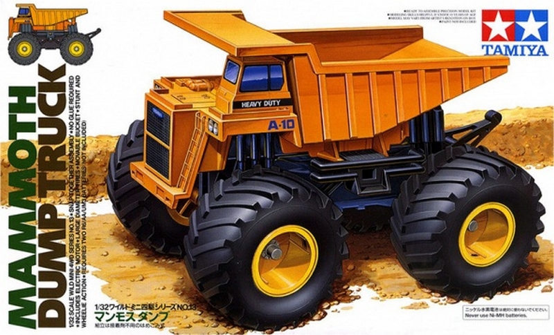 17013  автомобили и мотоциклы  Mammoth Dump Truck  (1:32)