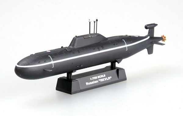 37304  флот  Подводная лодка  RUSSIAN "AKULA"  (1:700)