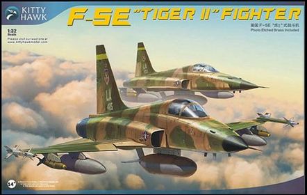 KH32018  авиация  F-5E Tiger II  (1:32)